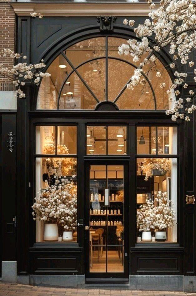 ESPACOS COMERCIAIS 2